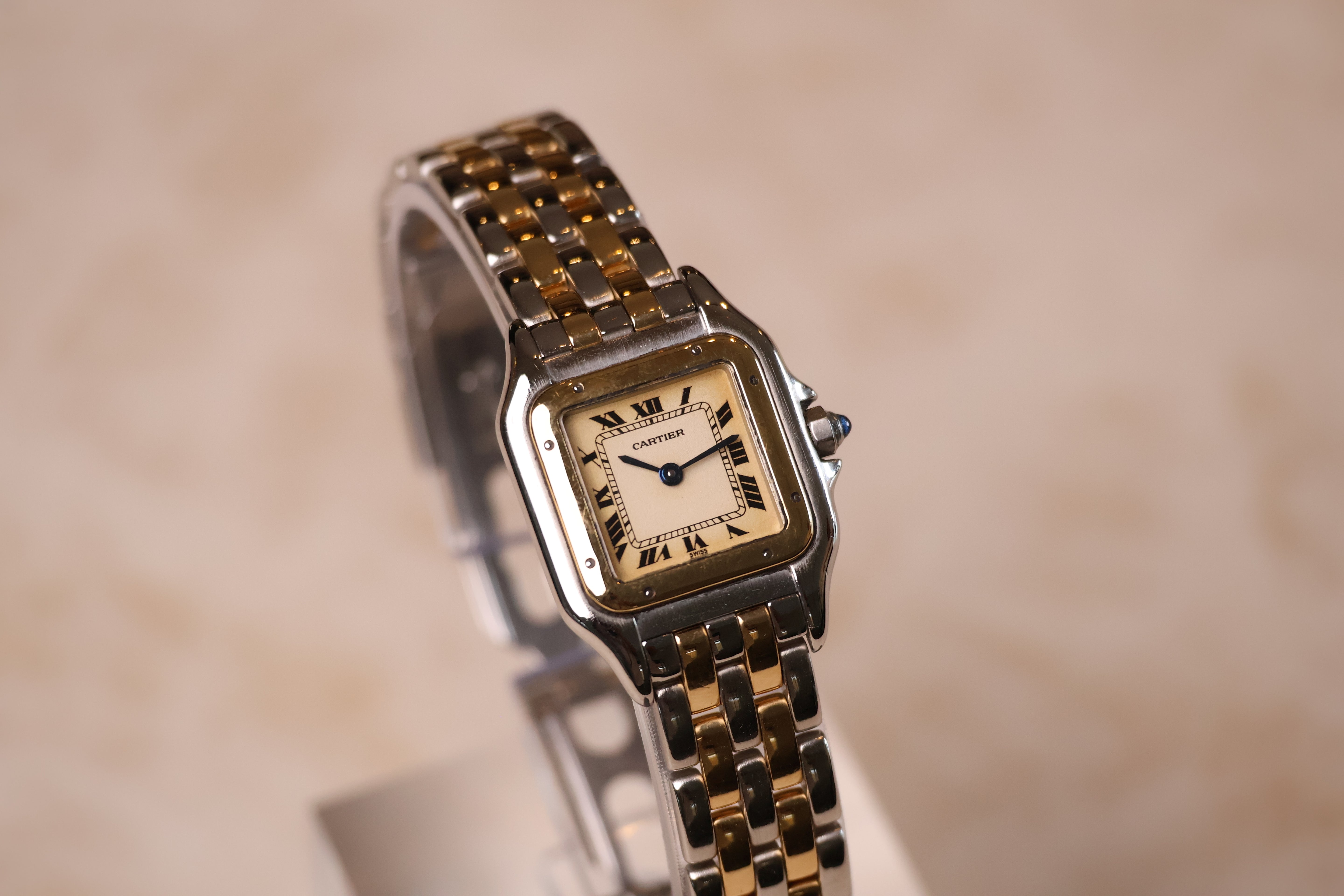 Cartier Panthère de Cartier Small pre-owned geelgoud elegant dameshorloge