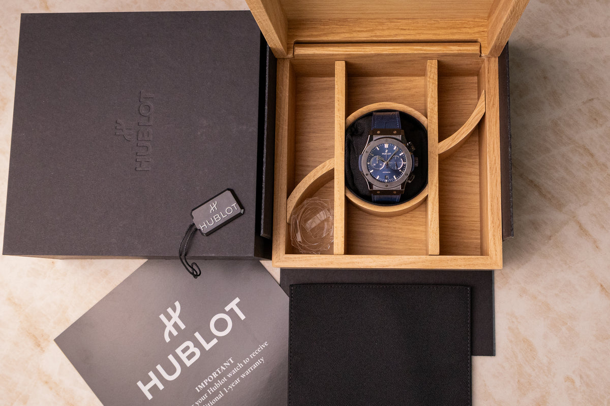 Hublot Classic Fusion Chronograph Ceramic Blue 2021 – Ref. 541.CM.7170.LR
