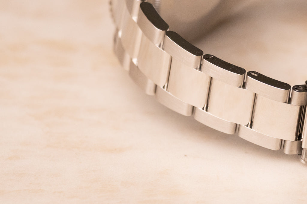 Rolex GMT-Master II Batman ref. 126710BLNR — band