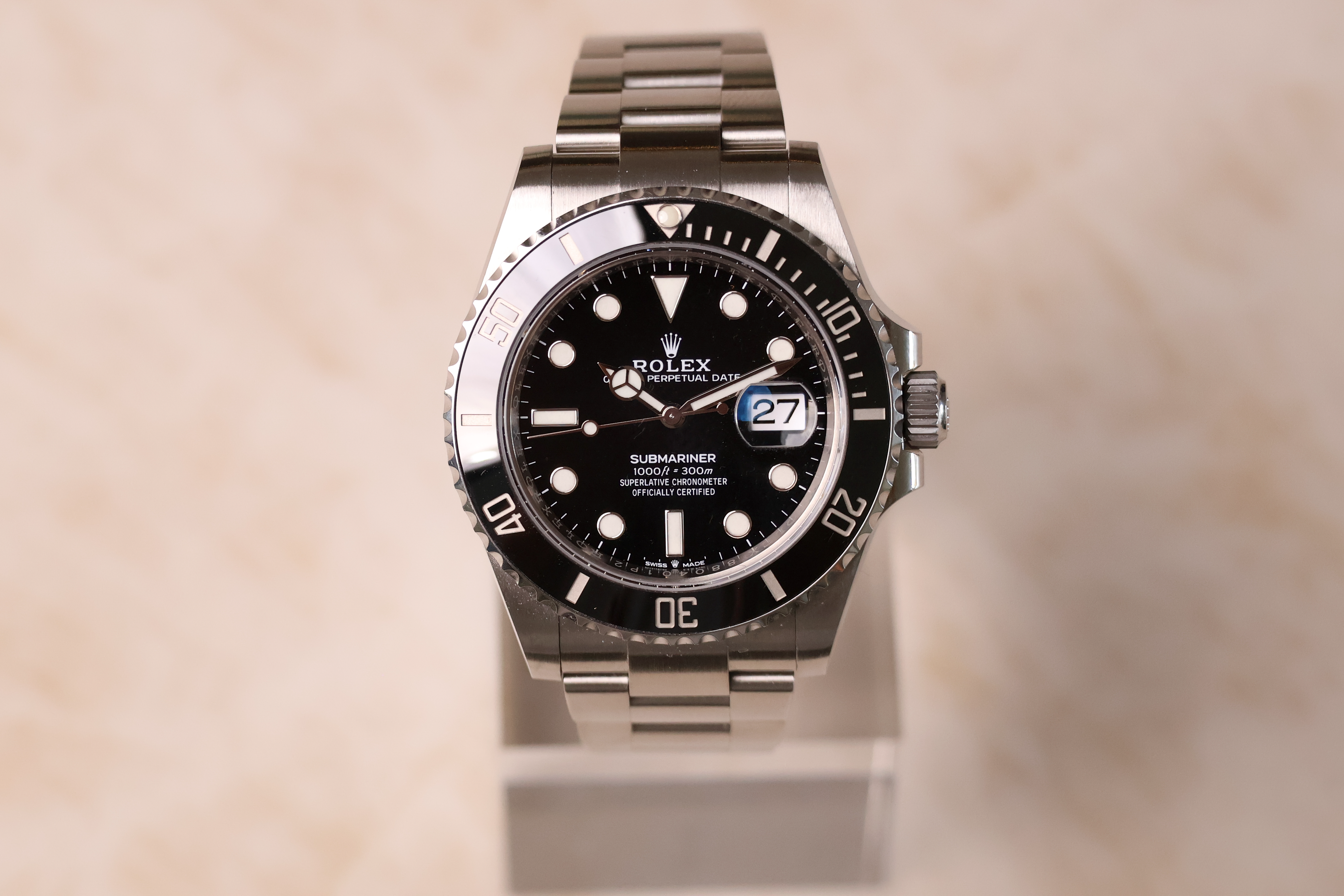 Rolex Submariner Date 126610LN pre-owned zwarte wijzerplaat Oystersteel band