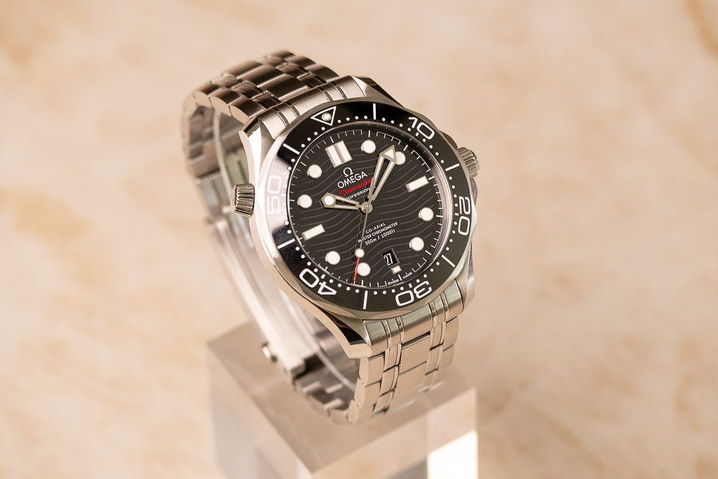 Omega Seamaster Diver 300M – Ref. 210.30.42.20.01.001 2024
