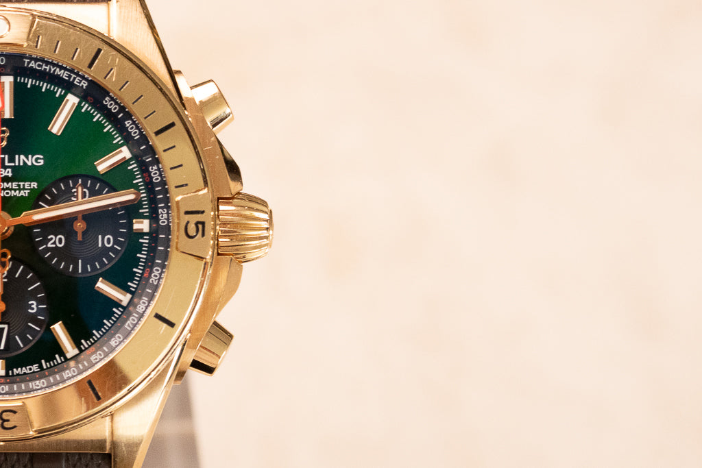 Breitling Chronomat B01 42 Red Gold Green – Ref. RB0134
