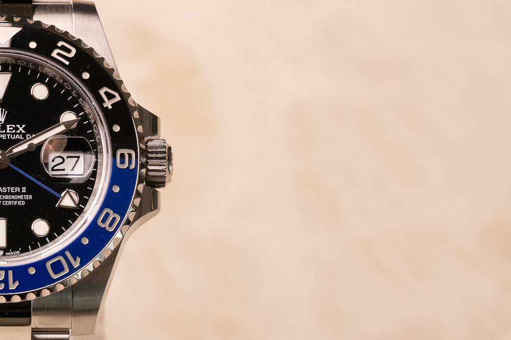 Rolex GMT-Master II Batman ref. 126710BLNR — detail blauw-zwarte keramische lunette met 24-uursgraduatie